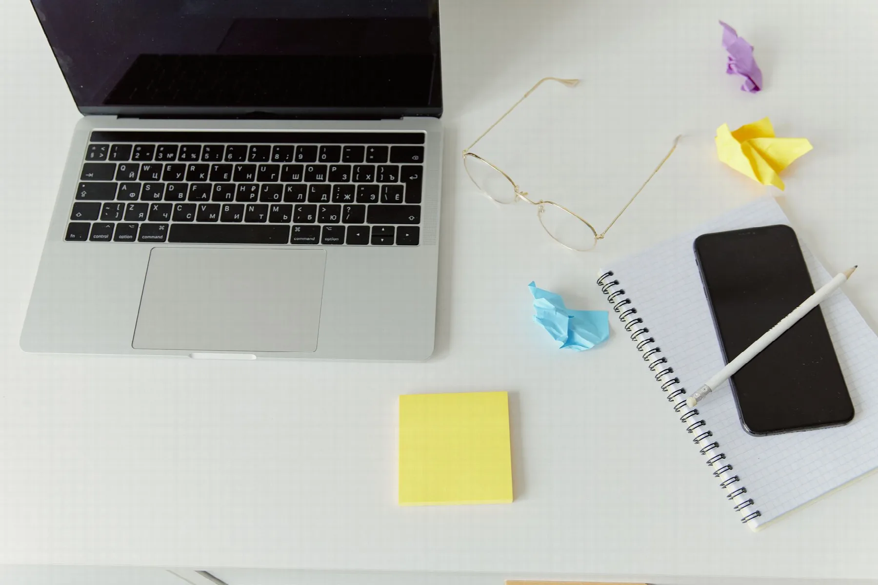 Article sponsorisé : mention publicitaire, rel="sponsored" et nofollow
